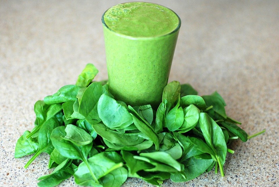 Spinach can help us with many health problems and this smoothie is the best option.