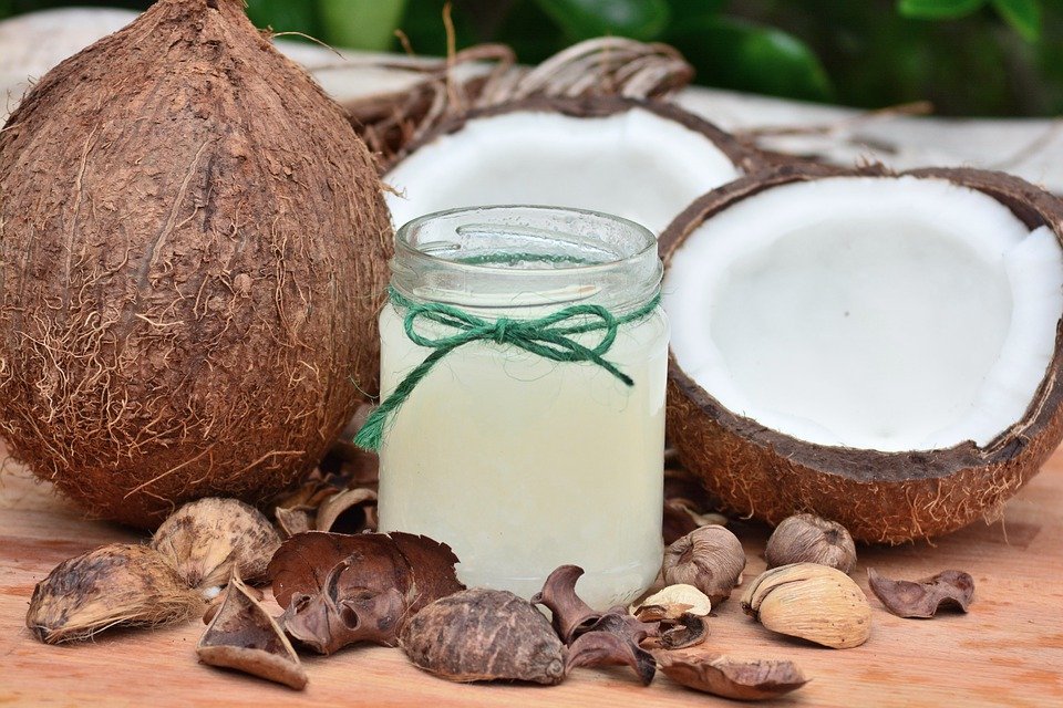 El aceite de coco es la opción más saludable dentro de la gama de aceites. 