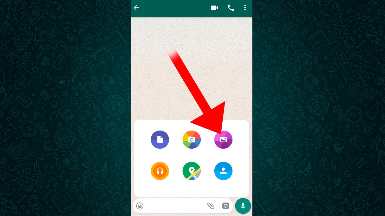 WhatsApp: How to record a video and create a GIF to send it
