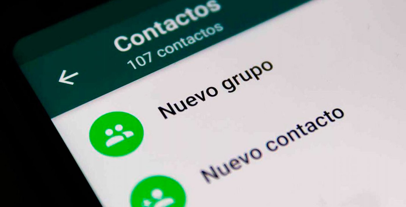 WhatsApp: how to record an audio and send it later